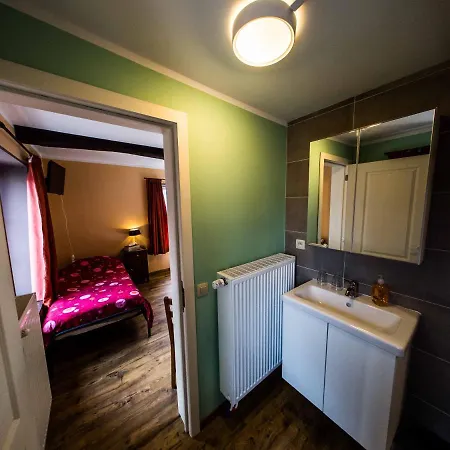 Bed & Breakfast Aux 10 Clefs