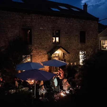 Aux 10 Clefs 3* دربي