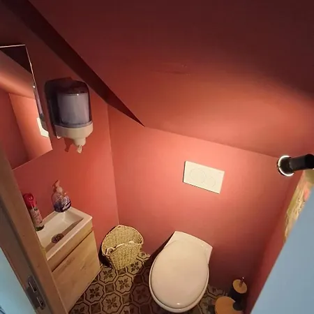 Aux 10 Clefs 3* دربي