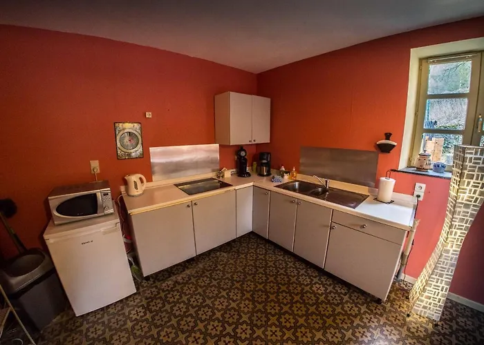 Aux 10 Clefs Дюрбюи